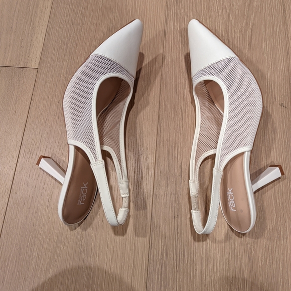 Elegant White Slingback Heels - Picture 4 of 12